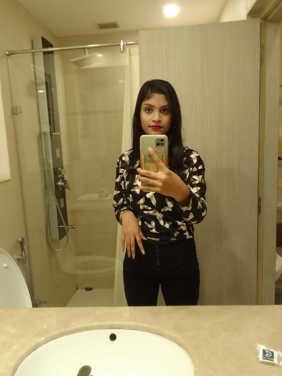  call girl in Begum Pur